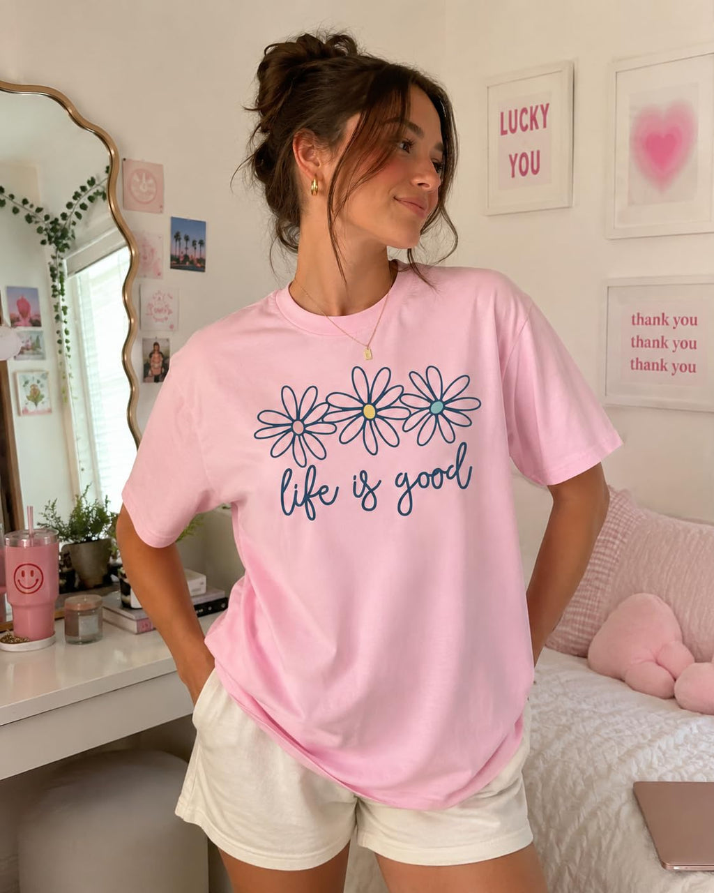 Life is Good Daisy Flower Graphic T-Shirt for Women Unisex Sizes