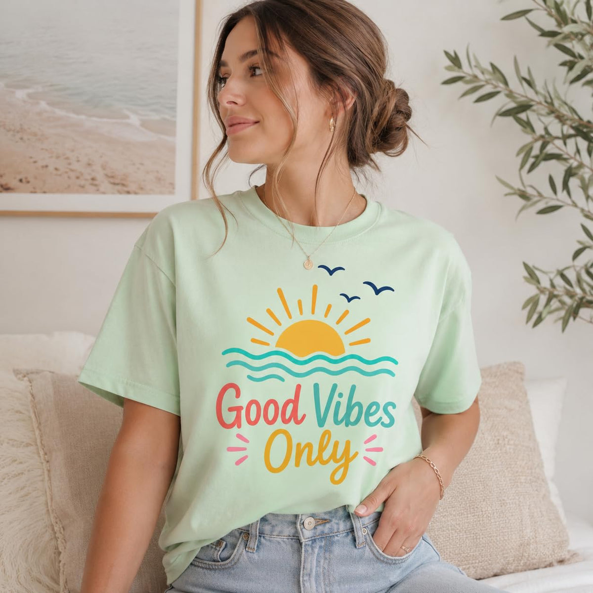 Good Vibes Only Vintage Retro Sunset Beach Graphic T-Shirt