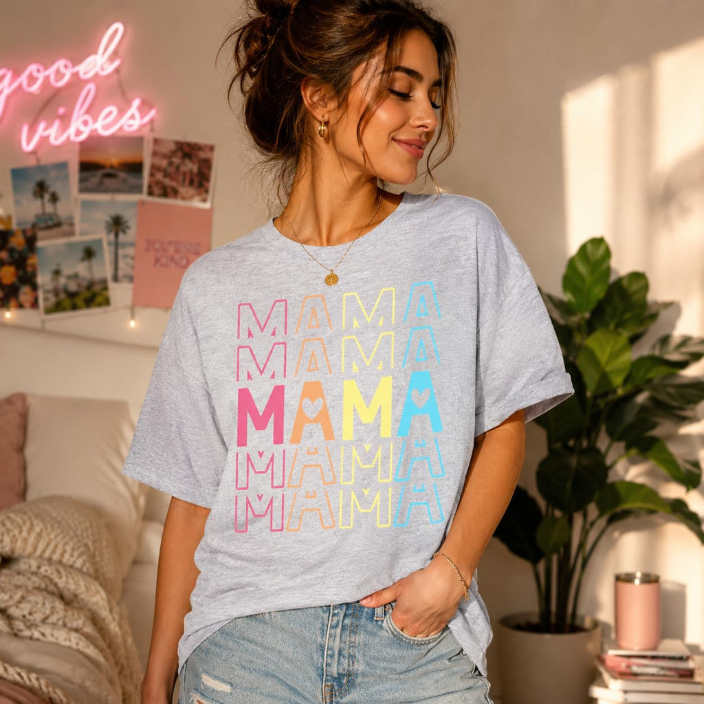 Mama Graphic T-Shirt with Pastel Heart for Women