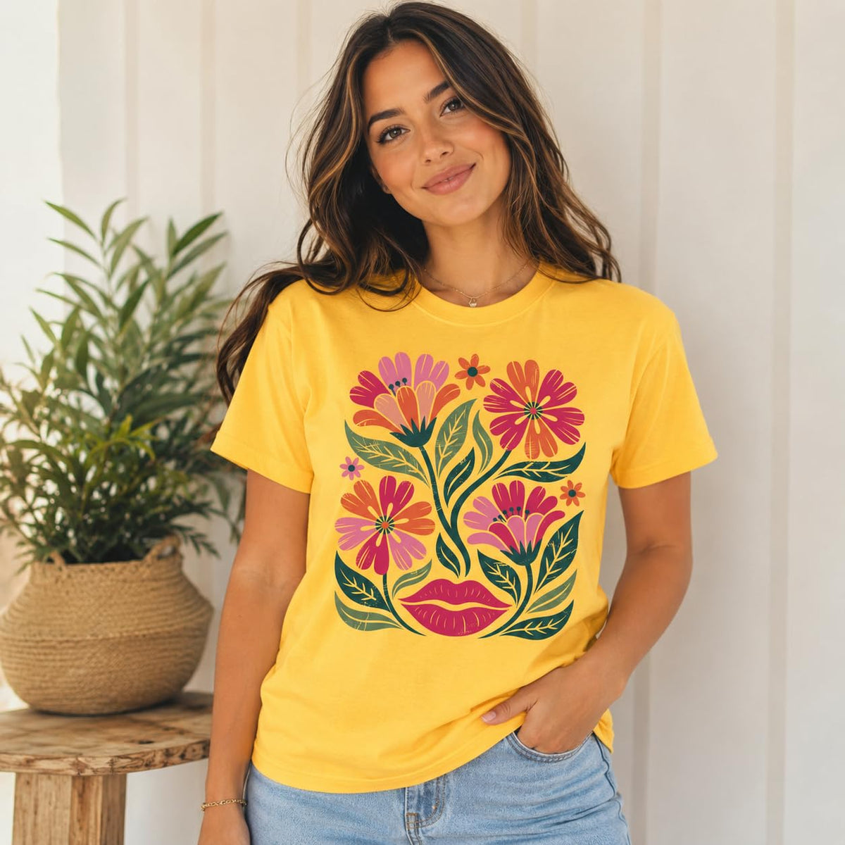 Women's Floral Graphic Tee Colorful Flower Design T-Shirt