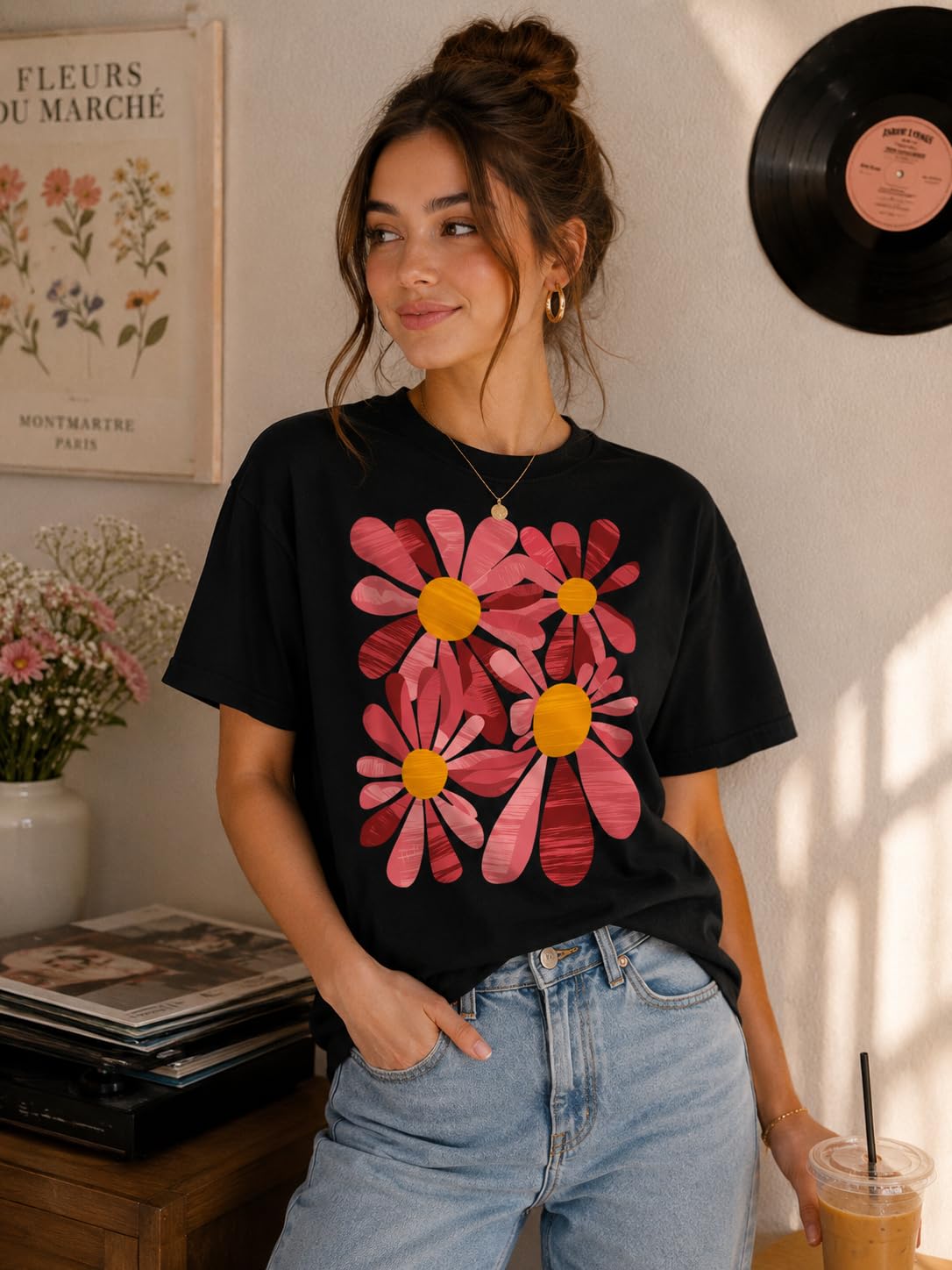 Cute Pink Floral Graphic Tee for Women, Vintage Daisy Flower T-Shirt, Spring Summer Casual Shirt
