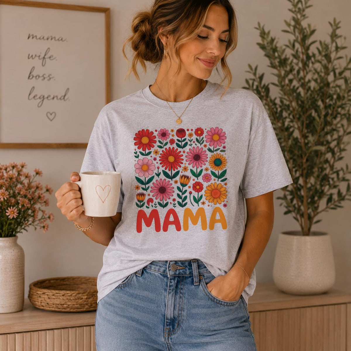 Mama Flower Shirt for Women, Cute Floral Graphic Tee, Retro Wildflower T-Shirt